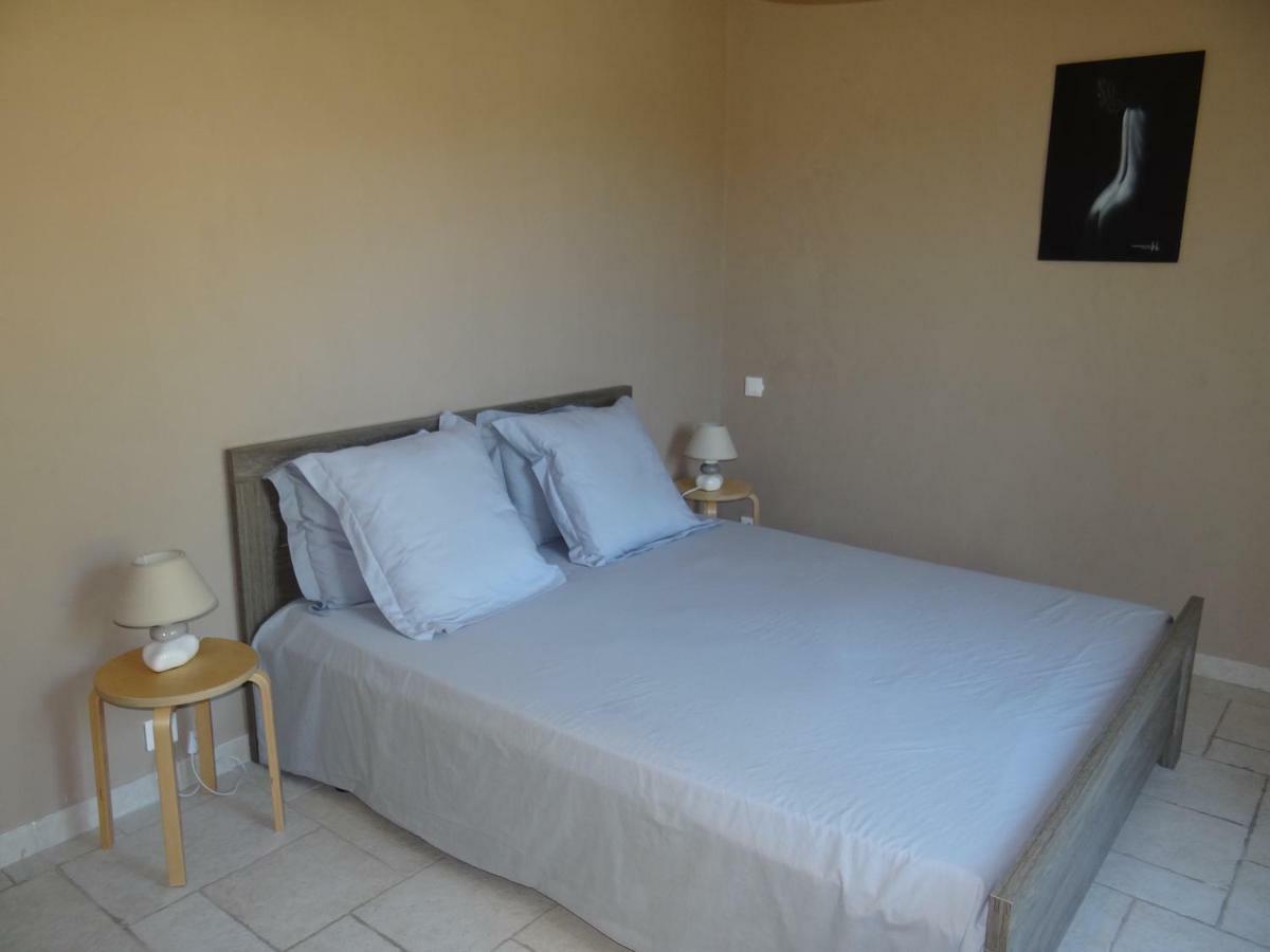 Campagne Ceres Bed & Breakfast Le Puy-Sainte-Réparade Eksteriør bilde